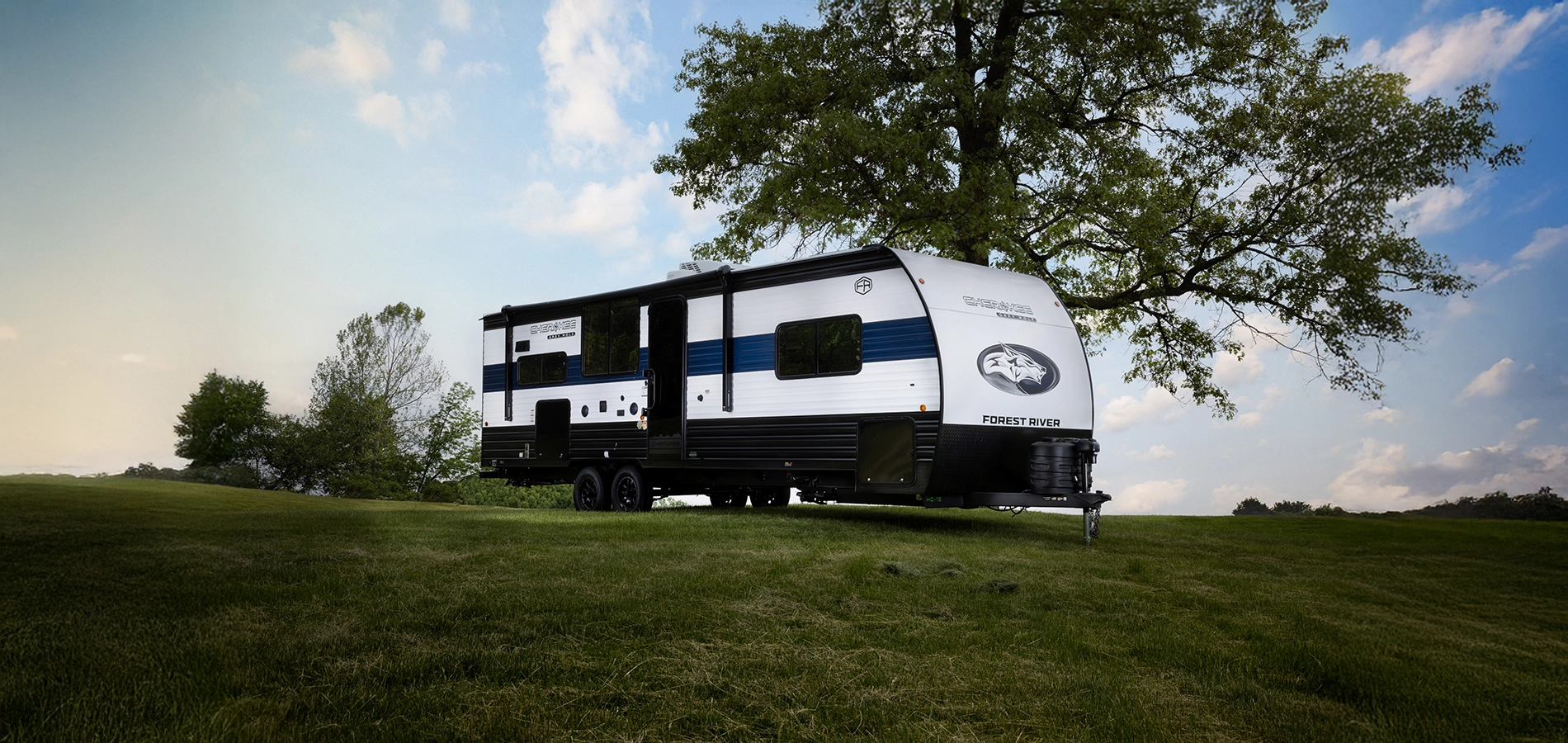 Cherokee Grey Wolf RVs